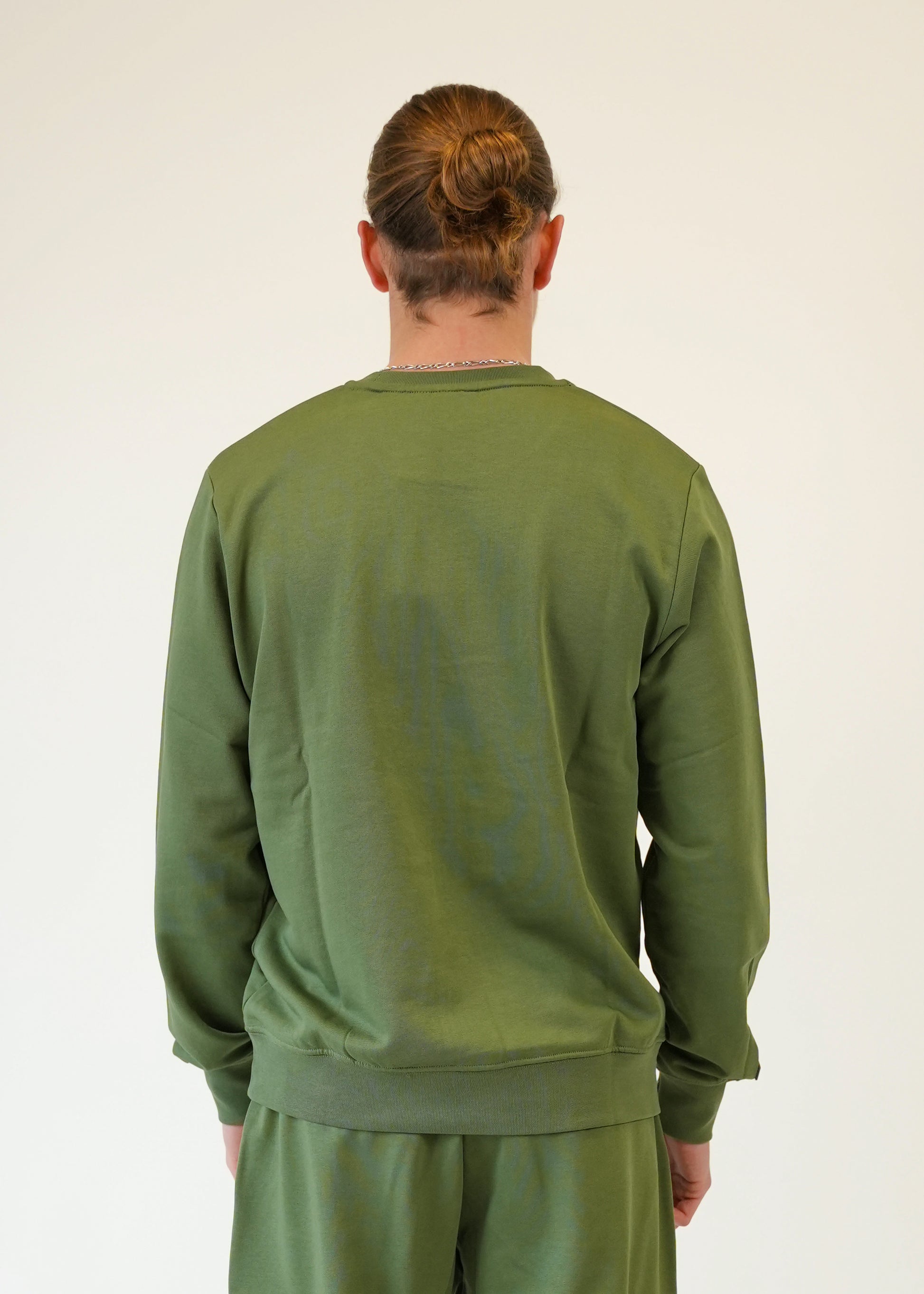 Pulls HELVETICA Homme Kaki Tendance 2025 - Streetwear