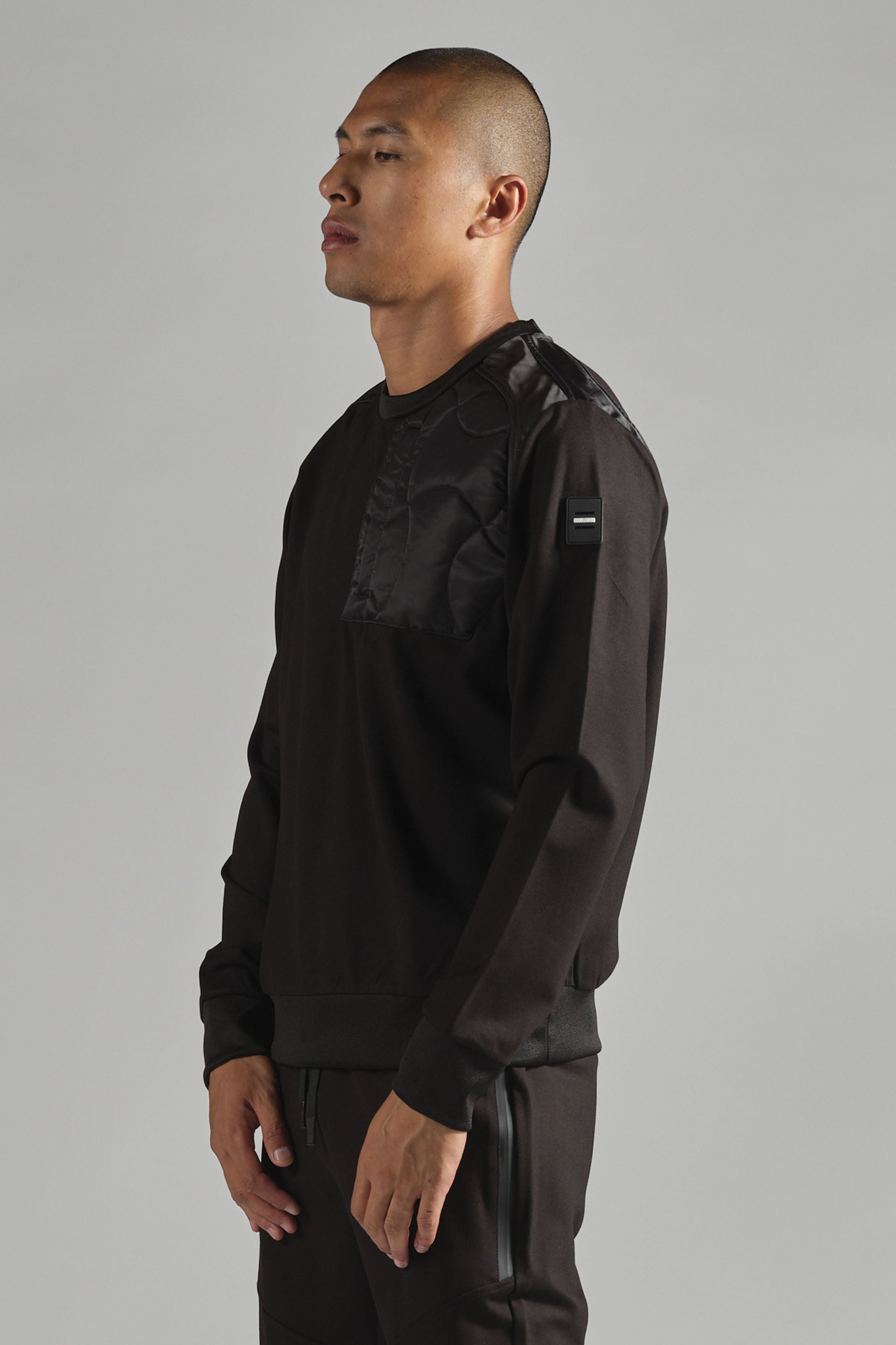 Pull noir homme streetwear DOUBLEHOOD