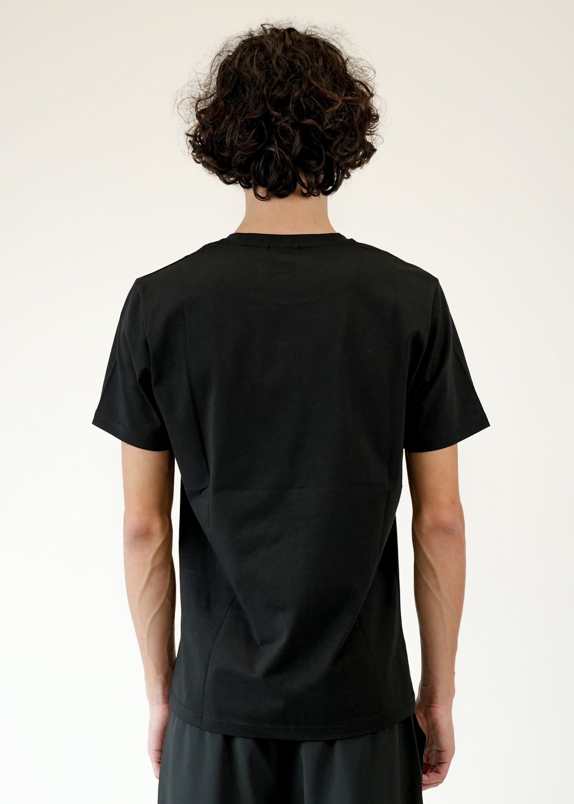 T-Shirt  HELVETICA Homme Noir Streetwear